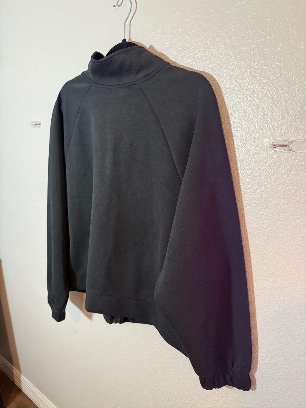 All In Motion Women’s XXL Airy Sleek Full Zip Jacket Black NWT - Picture 14 of 14